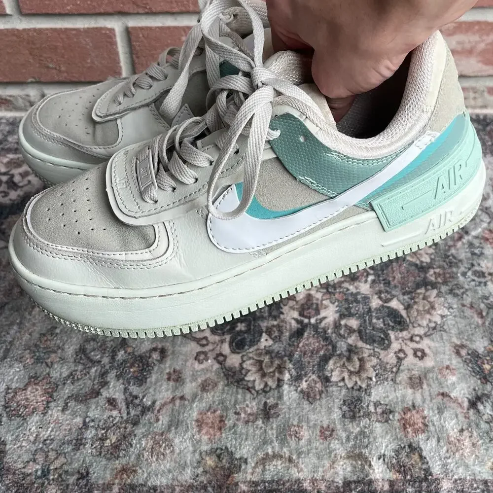 Nike Air Force 1 AF1 Shadow Spruce Aura Pistachio Frost / Womens 8 / CW2655-001